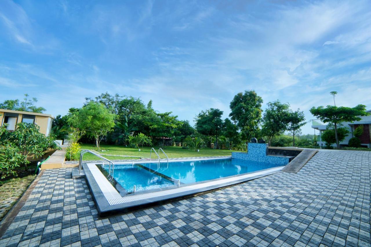 Grape County Eco Resort & Spa, Nāsik Eksteriør bilde